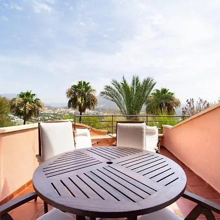 2 Bedroom With Mountain Views In Magna Apartment *