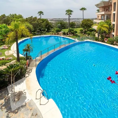 Apartment 2 Bedroom With Mountain Views In Magna